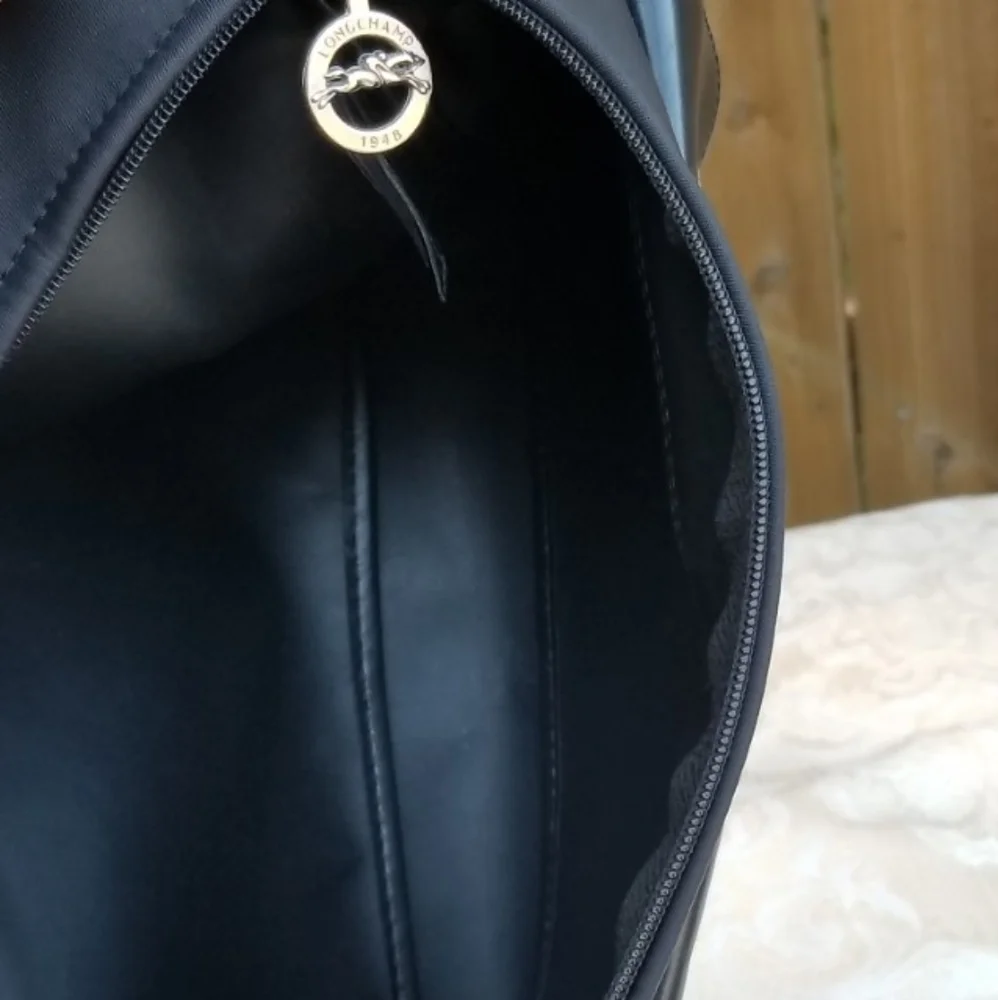 Gorgeous Vintage Longchamp Paris Crossbody bag